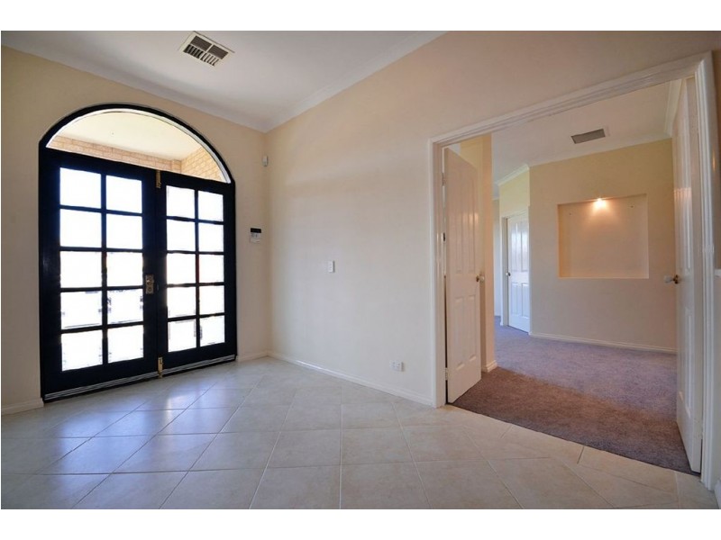 29 Miramare Boulevard, Currambine WA 6028