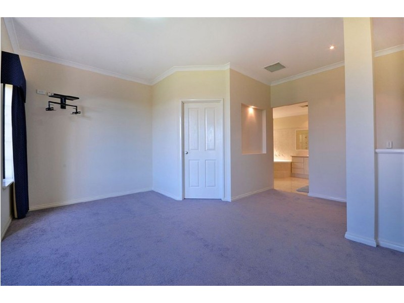 29 Miramare Boulevard, Currambine WA 6028