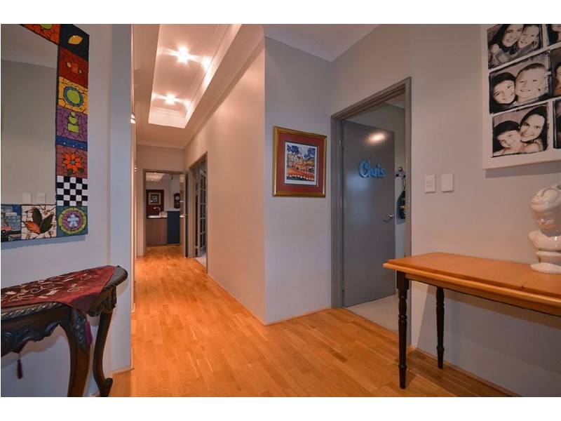 5 Chandela Loop, Currambine WA 6028