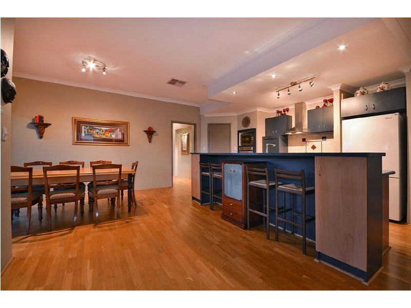 5 Chandela Loop, Currambine WA 6028