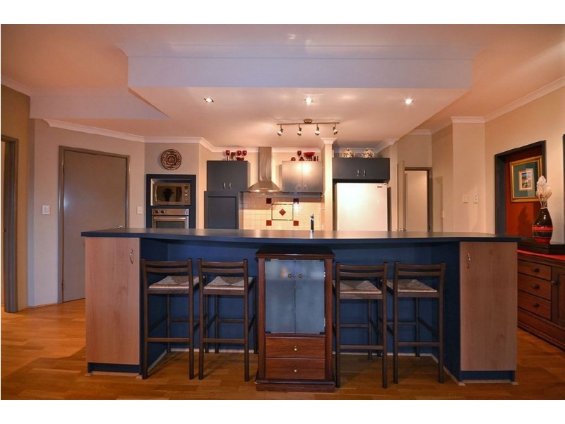 5 Chandela Loop, Currambine WA 6028