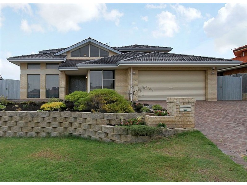 16 Broadbeach Boulevard, Hillarys WA 6025