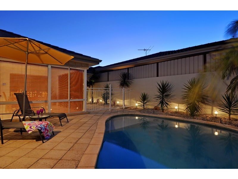 11 Martindale Avenue, Madeley WA 6065