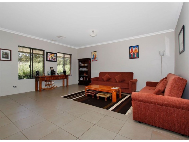 426 Santa Gertrudis Drive, Lower Chittering WA 6084