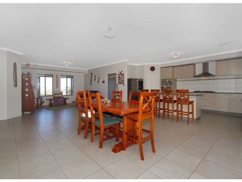 426 Santa Gertrudis Drive, Lower Chittering WA 6084