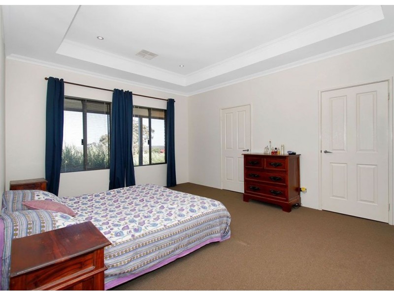 426 Santa Gertrudis Drive, Lower Chittering WA 6084