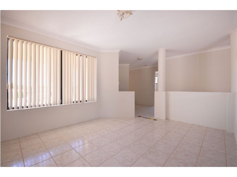 17 Tynemouth Close, Merriwa WA 6030