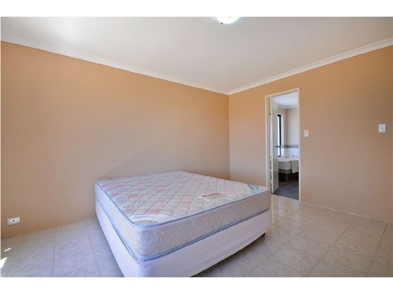 17 Tynemouth Close, Merriwa WA 6030