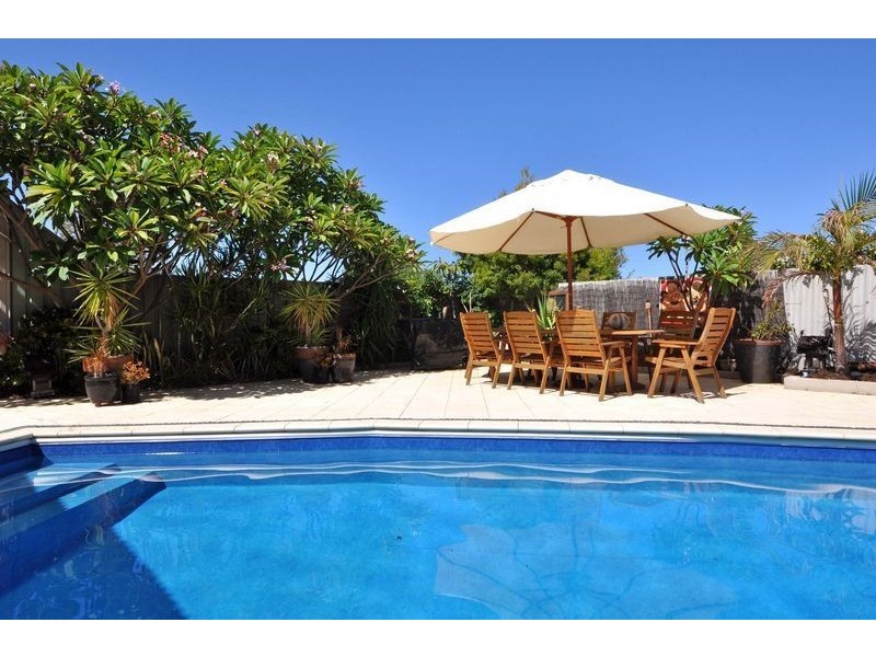 71 Wonambi Way, Wanneroo WA 6065