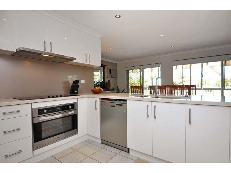 71 Wonambi Way, Wanneroo WA 6065