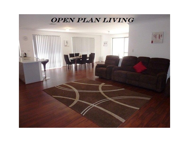 4 Cairo Way, Wanneroo WA 6065