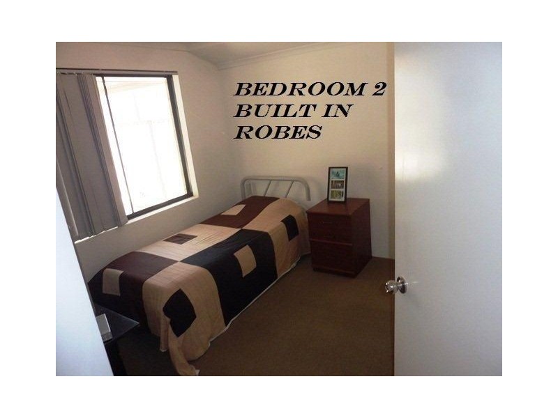 4 Cairo Way, Wanneroo WA 6065