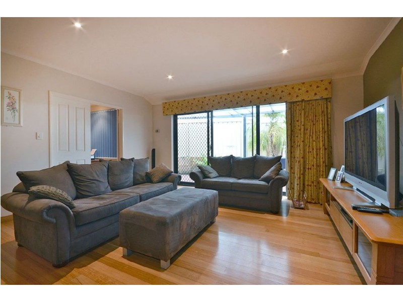3 Negresco Turn, Currambine WA 6028