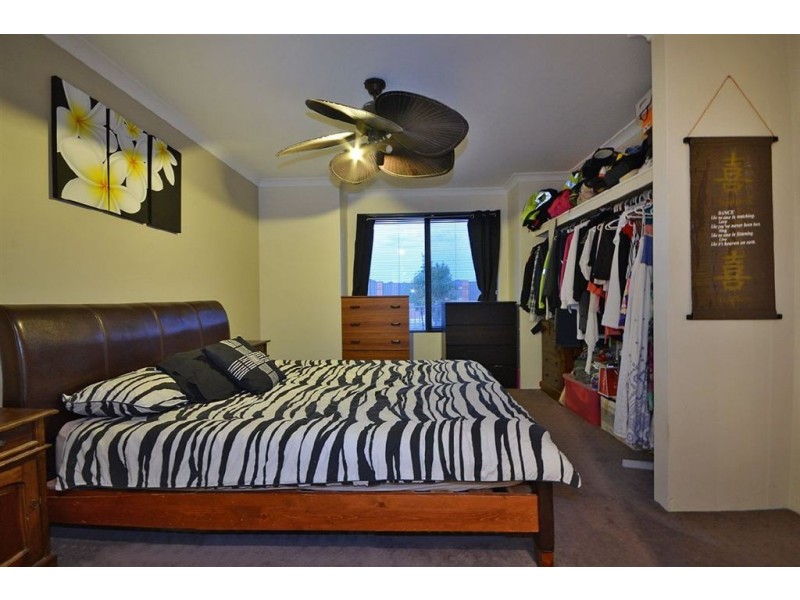 92 Joseph Banks Boulevard, Banksia Grove WA 6031