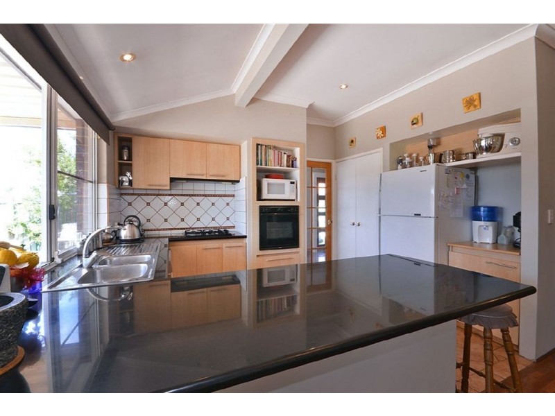 38 Meadowbrook Promenade, Currambine WA 6028