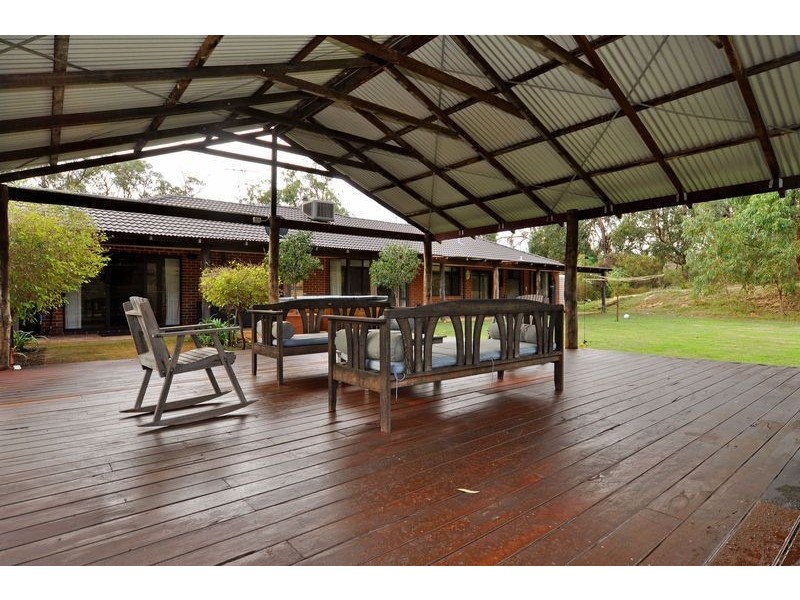 64 Jade Loop, Carabooda WA 6033