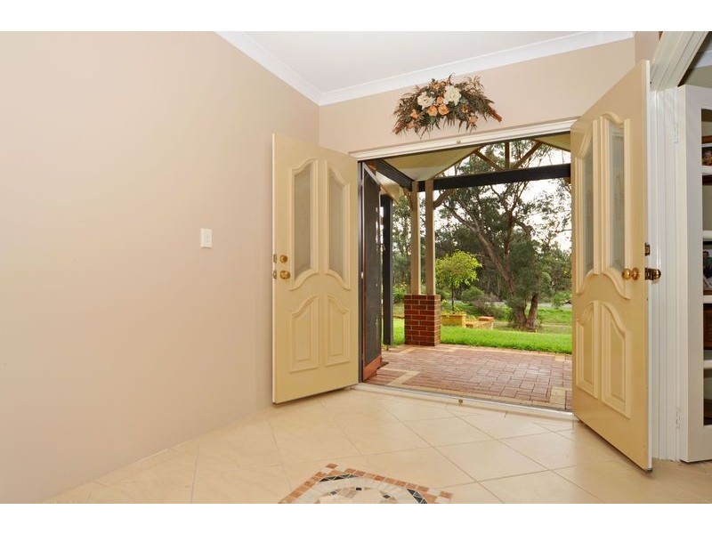 64 Jade Loop, Carabooda WA 6033