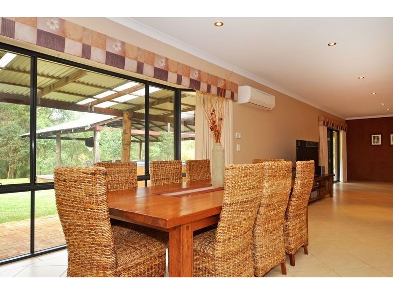 64 Jade Loop, Carabooda WA 6033