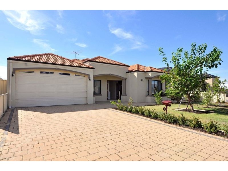 9 Linnett Brace, Darch WA 6065