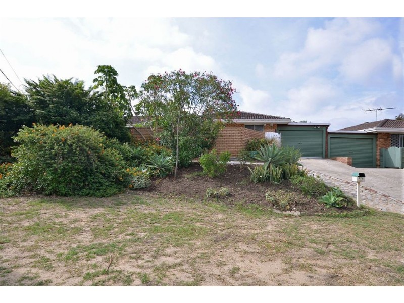 37B Camberwarra Drive, Craigie WA 6025