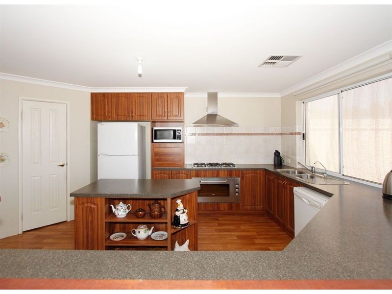 236 Ayrshire Loop, Lower Chittering WA 6084