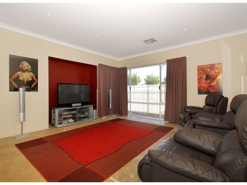 236 Ayrshire Loop, Lower Chittering WA 6084