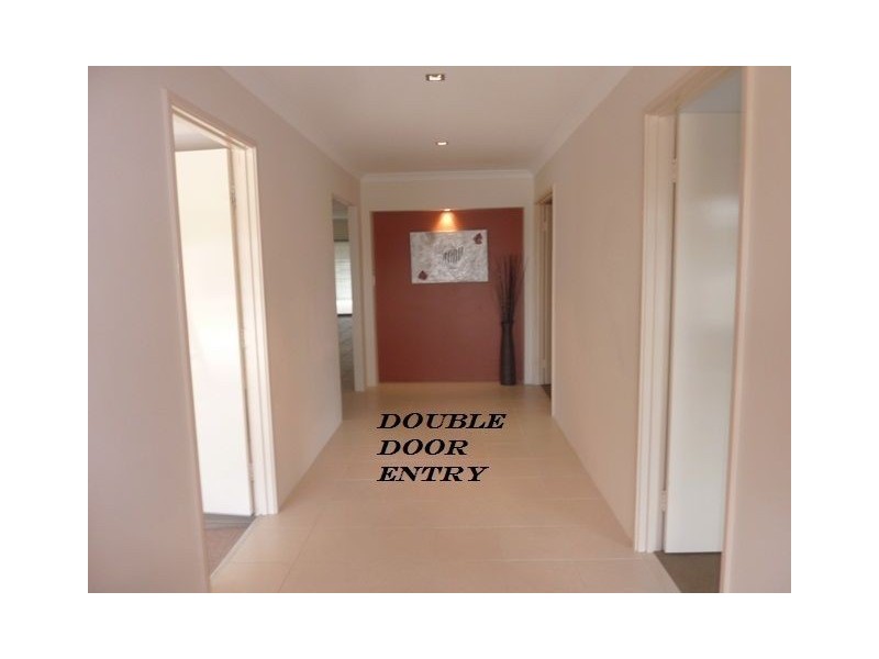 36 Moscow Retreat, Hocking WA 6065