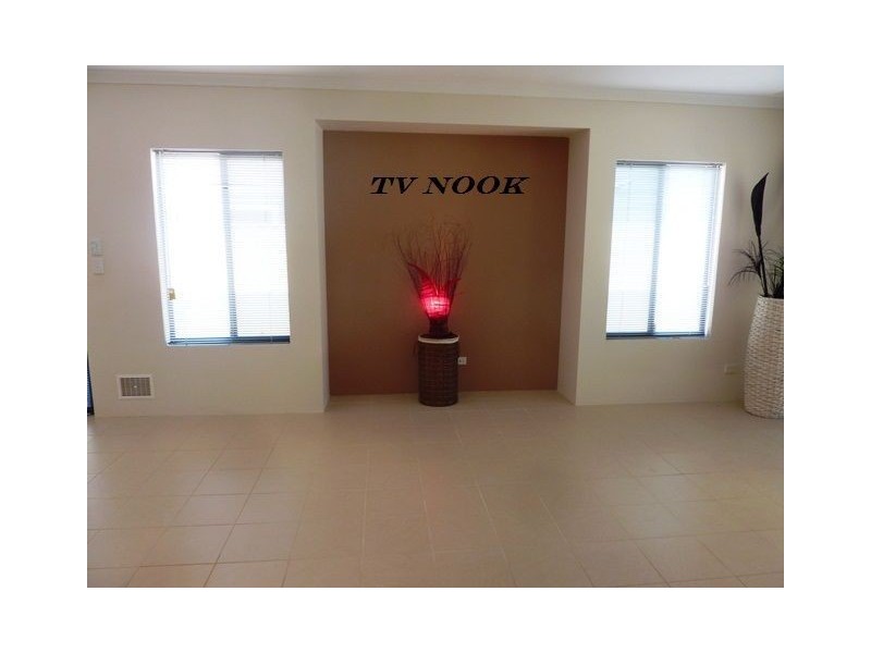 36 Moscow Retreat, Hocking WA 6065