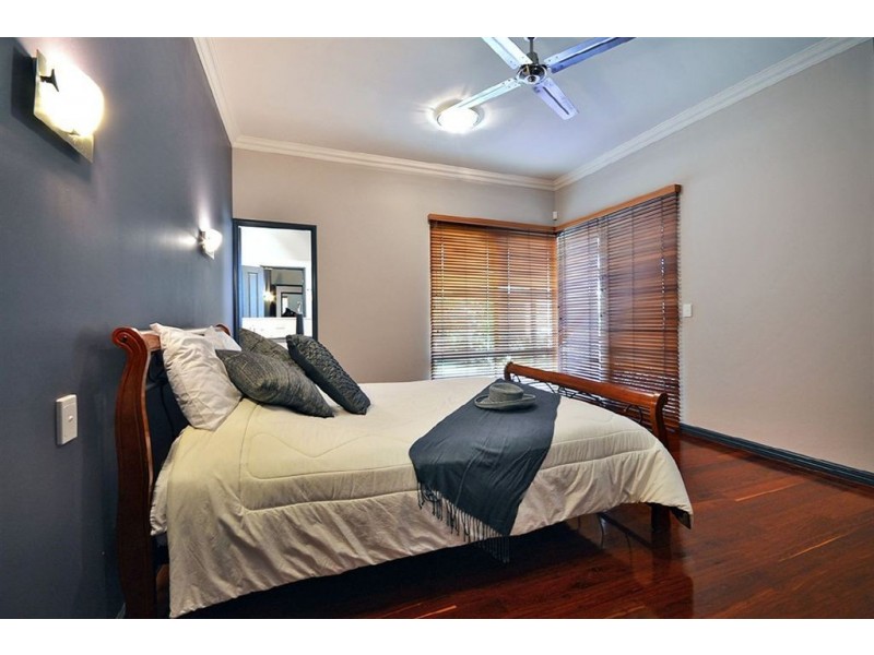 81 Bushwood Follows, Two Rocks WA 6037