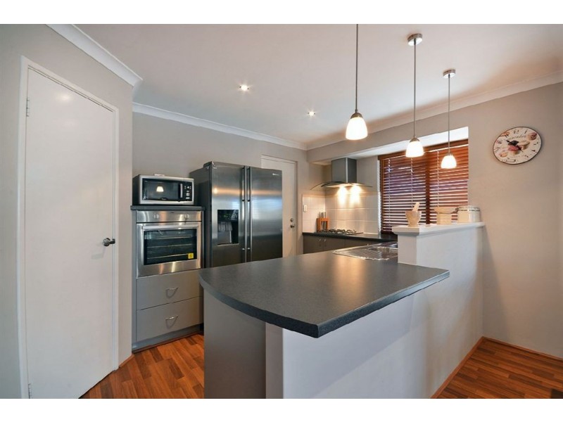 79 Kentucky Boulevard, Hocking WA 6065