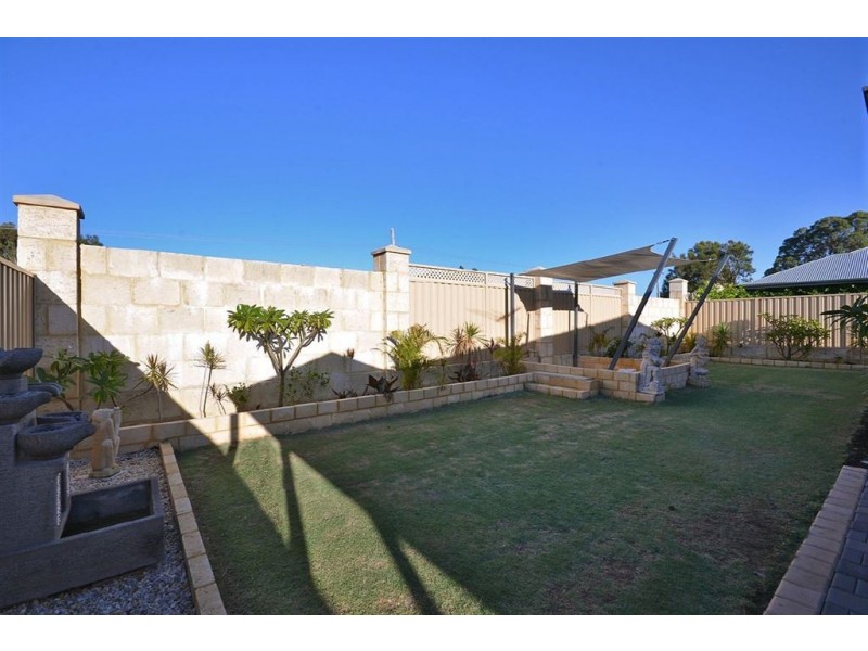 79 Kentucky Boulevard, Hocking WA 6065