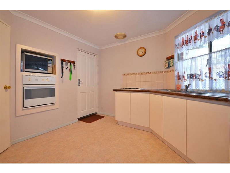 27 Viridian Drive, Banksia Grove WA 6031