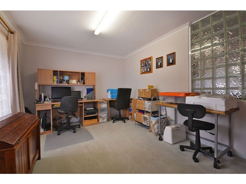 27 Viridian Drive, Banksia Grove WA 6031