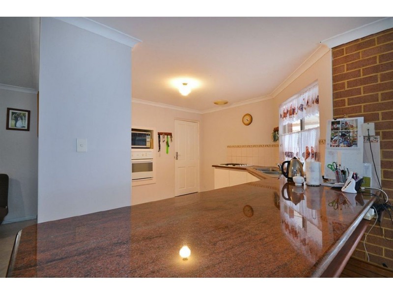27 Viridian Drive, Banksia Grove WA 6031
