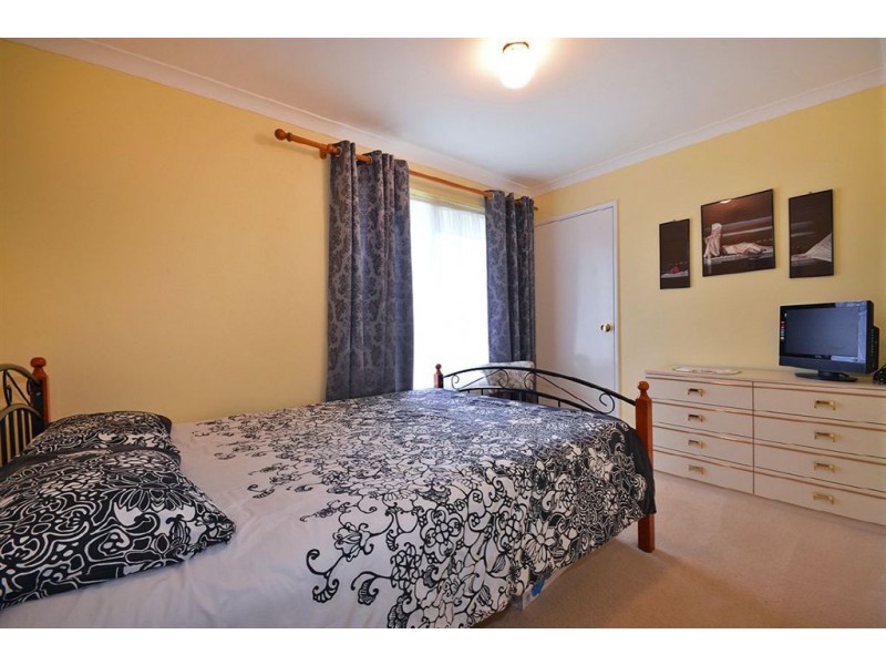27 Viridian Drive, Banksia Grove WA 6031