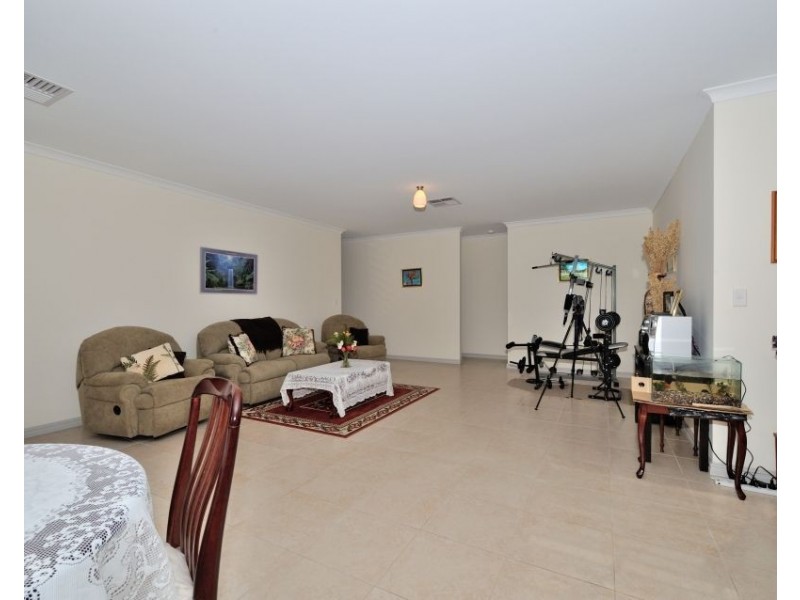 36 Giglia Drive, Sinagra WA 6065