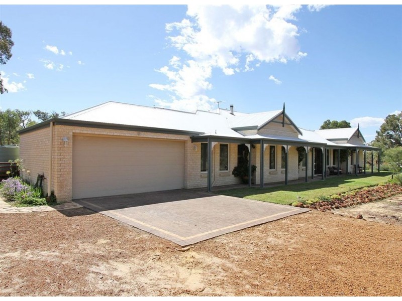 62 Galloway Rise, Lower Chittering WA 6084