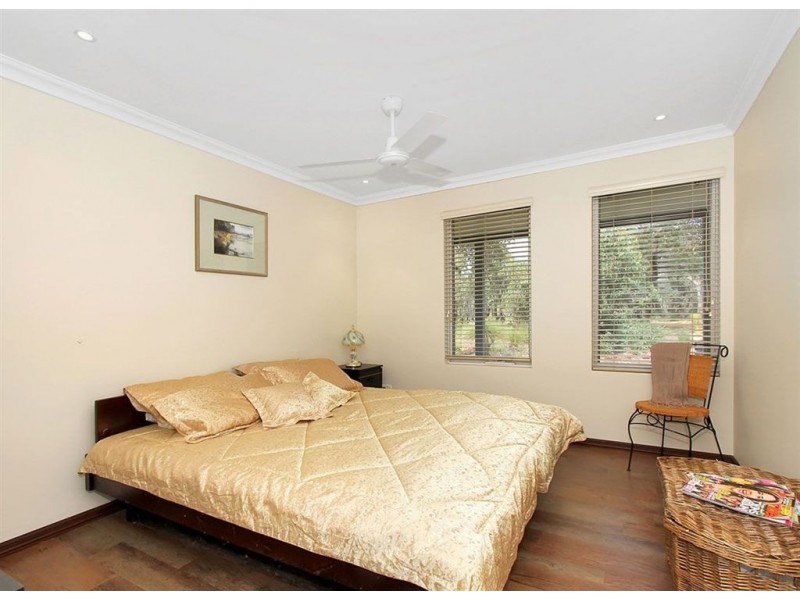 62 Galloway Rise, Lower Chittering WA 6084