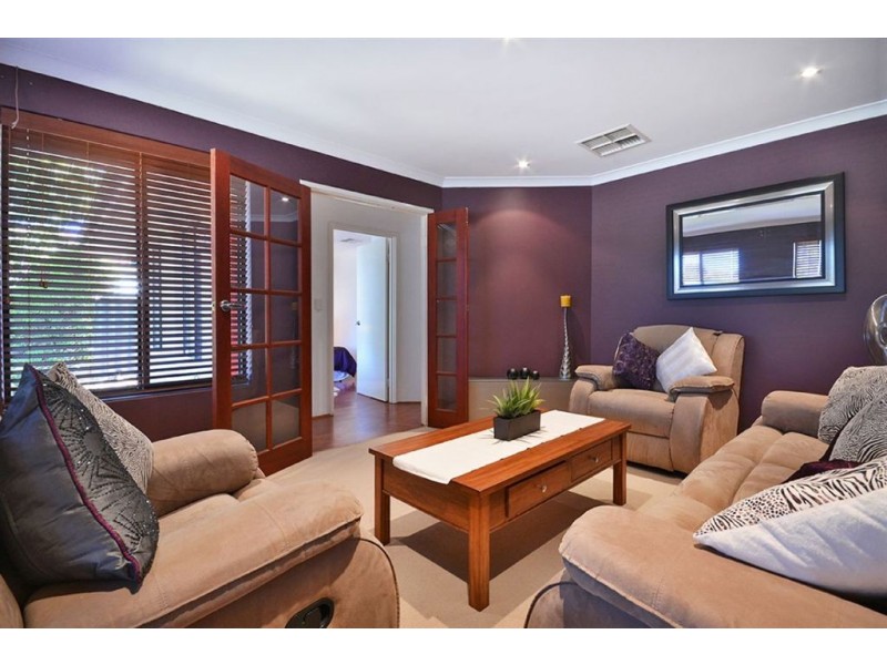 85 Lakevalley Drive, Edgewater WA 6027