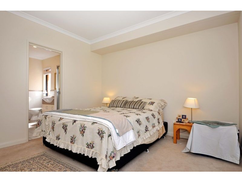 56 Olivedale Road, Madeley WA 6065