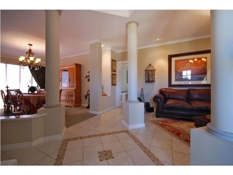 9 Marriot Turn, Currambine WA 6028