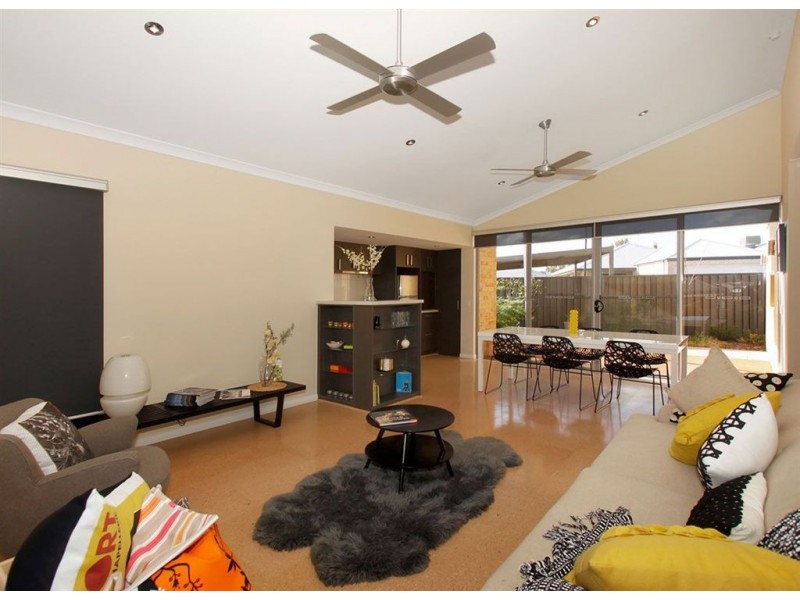 5 Ardea Way, Tapping WA 6065