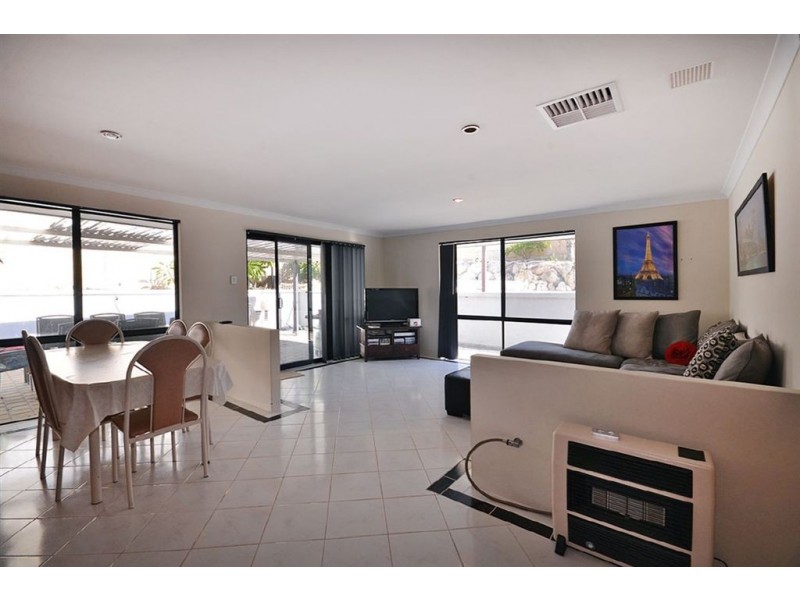 6 Inverleith Turn, Kinross WA 6028