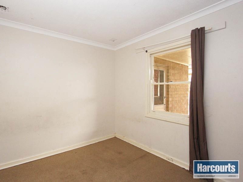 18 Barrows Way, Balga WA 6061