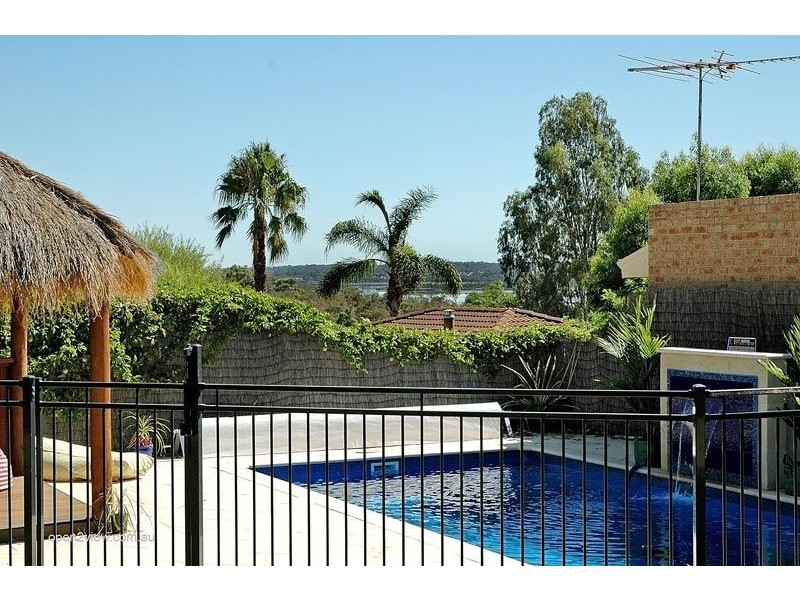 12 Regatta Drive, Edgewater WA 6027