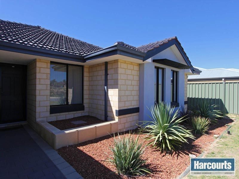 76 Grand Paradiso Parade, Merriwa WA 6030