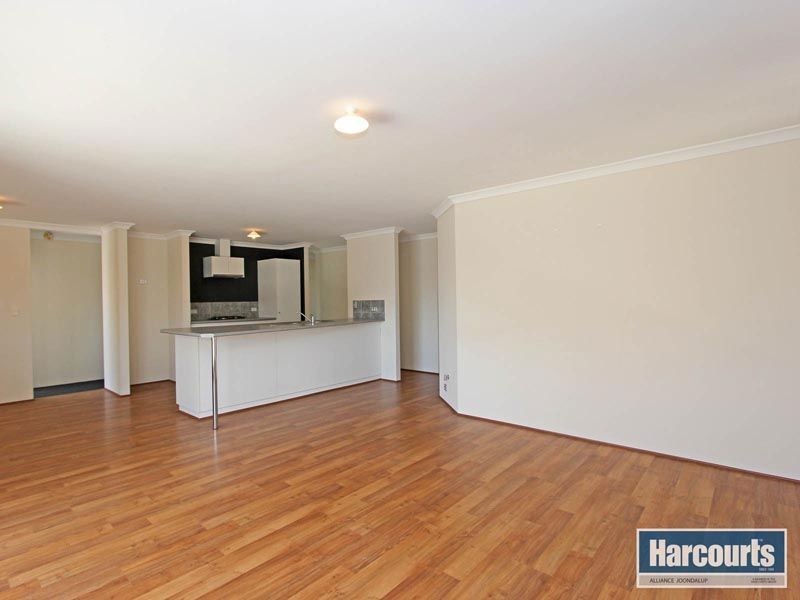 76 Grand Paradiso Parade, Merriwa WA 6030