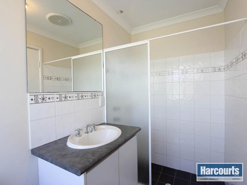 76 Grand Paradiso Parade, Merriwa WA 6030