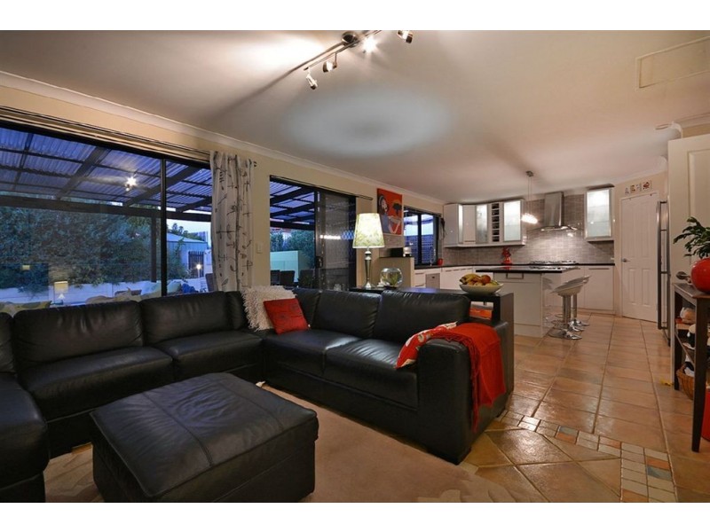 3 Monclair Pass, Currambine WA 6028