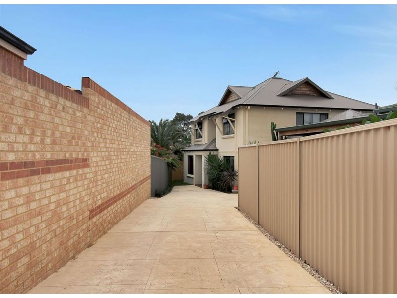 3A Phillips Grove, Innaloo WA 6018